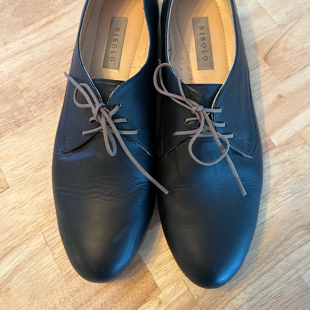 Nisolo oxford lace-ups